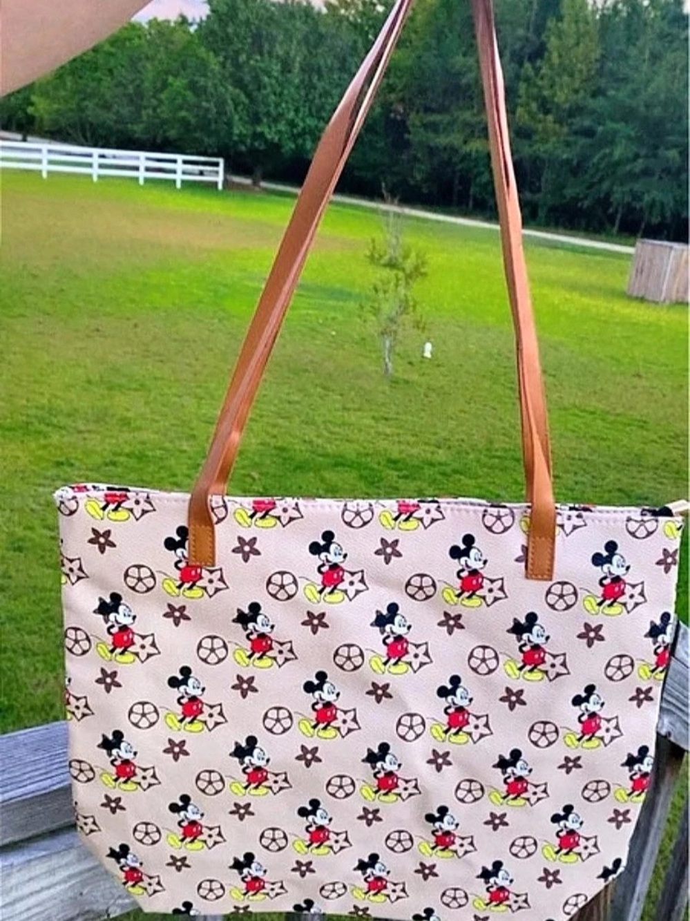 Printed Tote Bag in Brown Like New